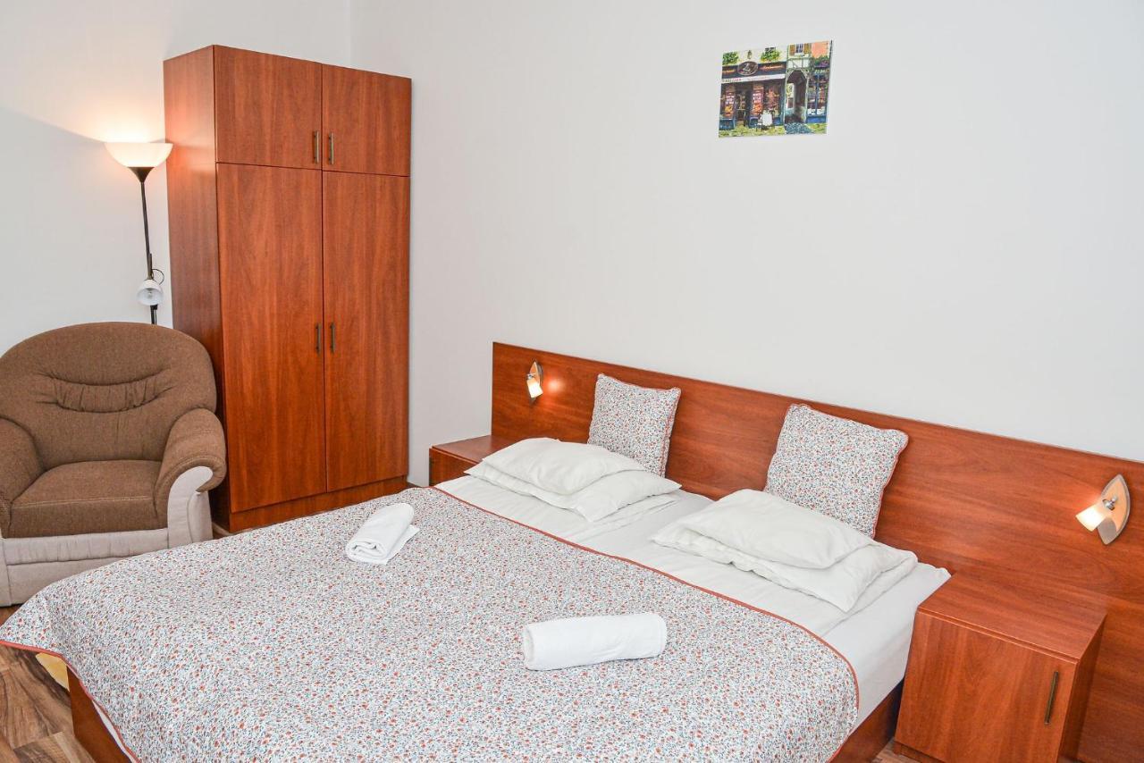 Apartman Otto ไฮจ์ดุสโซบอสโล ภายนอก รูปภาพ