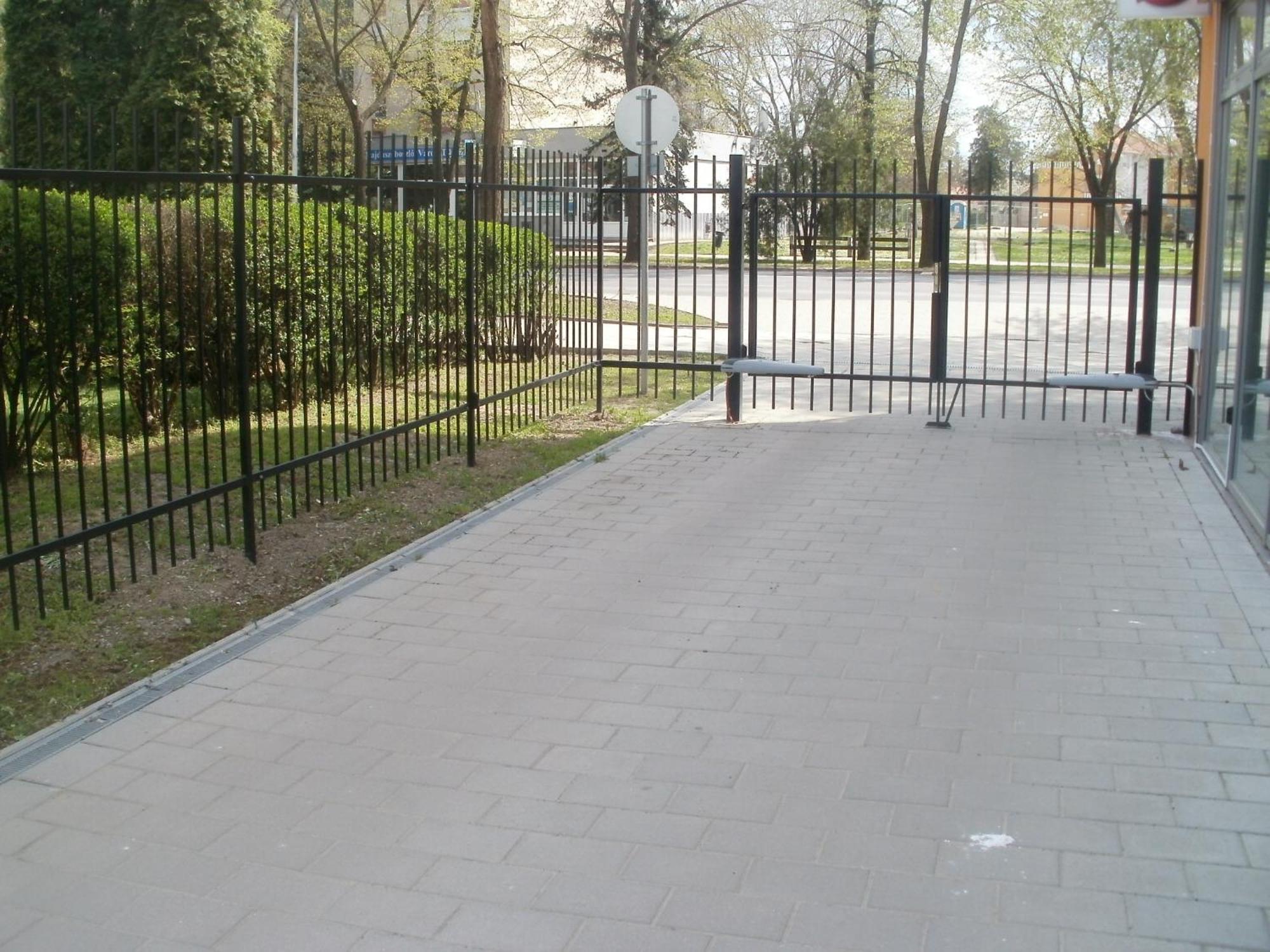 Apartman Otto ไฮจ์ดุสโซบอสโล ภายนอก รูปภาพ